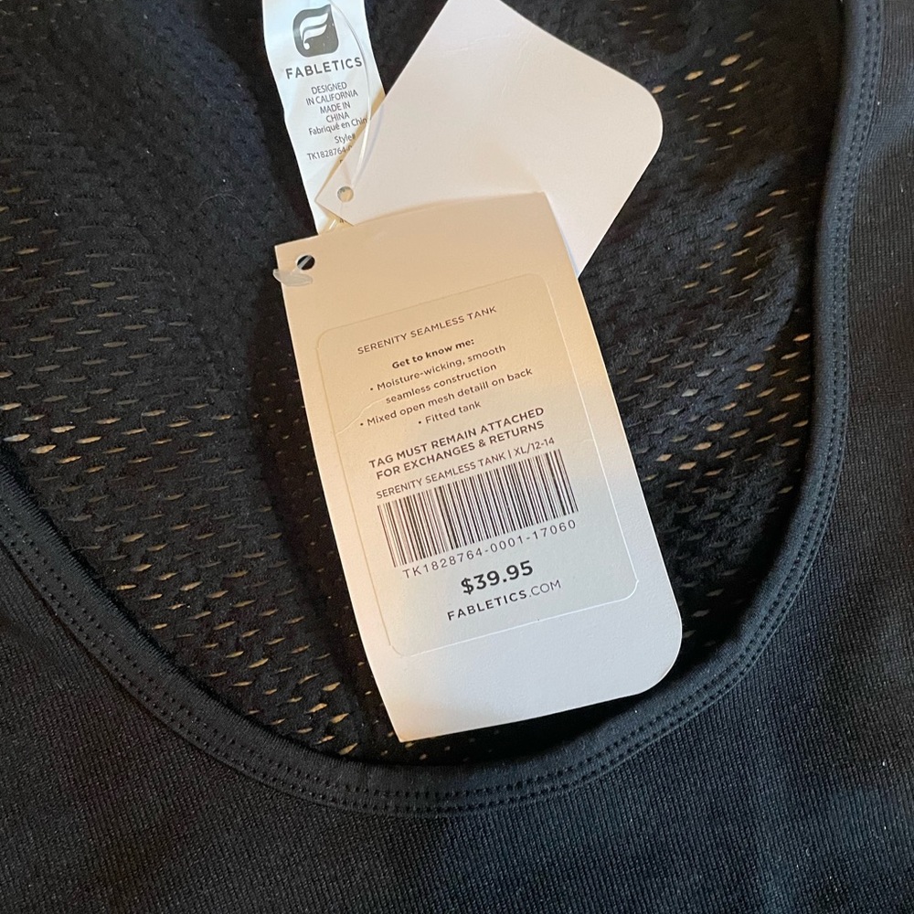 Fabletics bundle - Picture 2 of 5